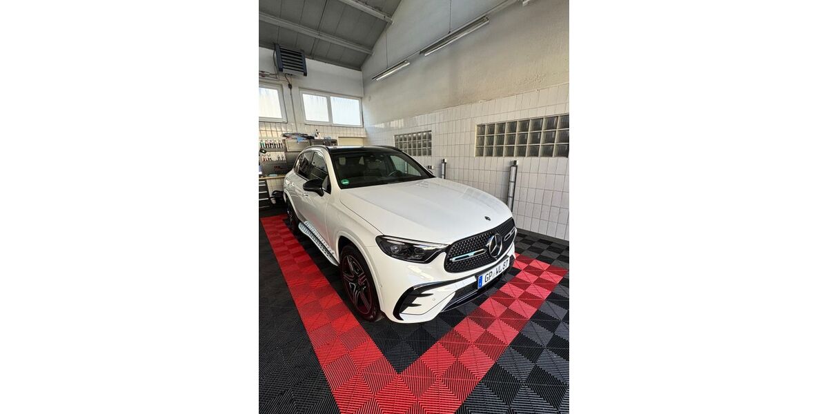 Mercedes-Benz GLC 220 34.789 km 58.200 &euro; Leutenbach 71397
