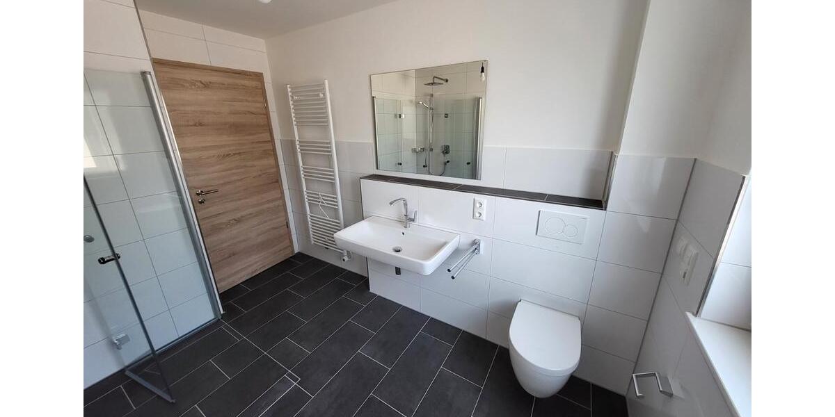 Erdgeschoßwohnung Hille - 3 Zimmer, 94 m&sup2;, 355.000&euro; | Angebot:25961801