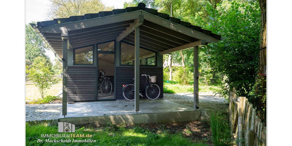 Teilsanierte Schule - Wohnen im idyllischen Hünxerwald zimmer