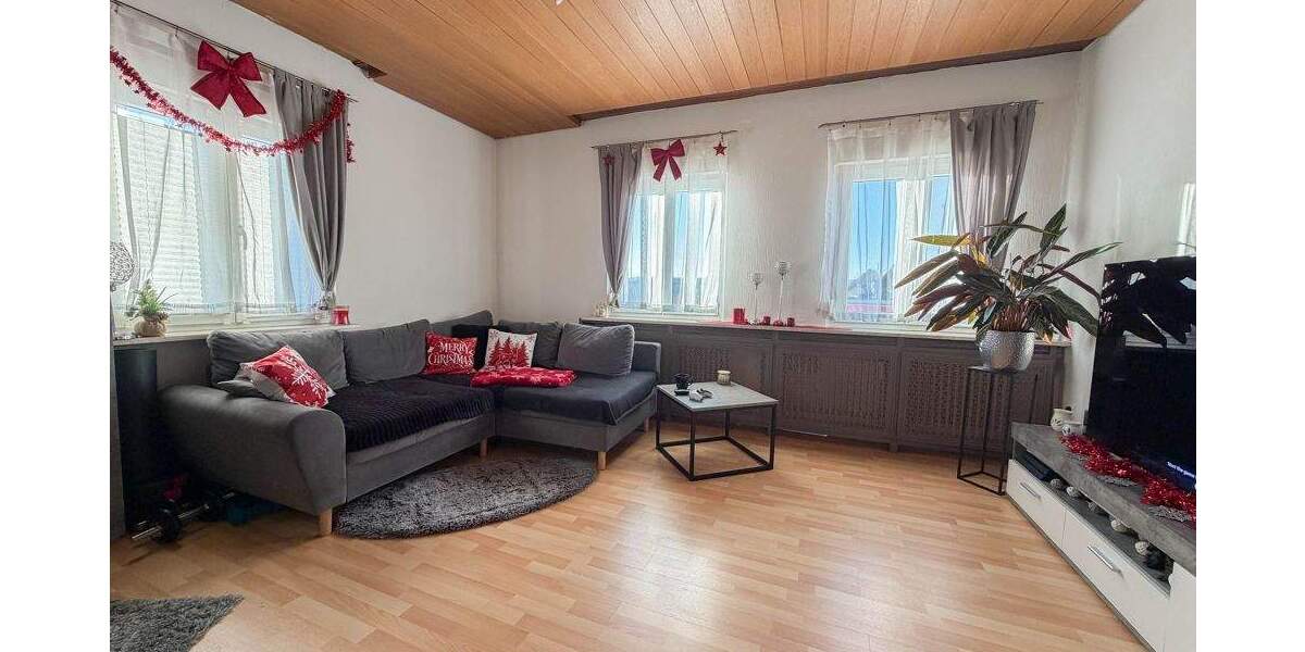 Mehrfamilienhaus, Wohnhaus Neustadt bei Coburg Neustadt - 230.000&euro; | Angebot:25663228