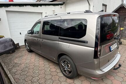 VW Caddy Maxi 59.700 km 28.900 &euro; Sickte 38173