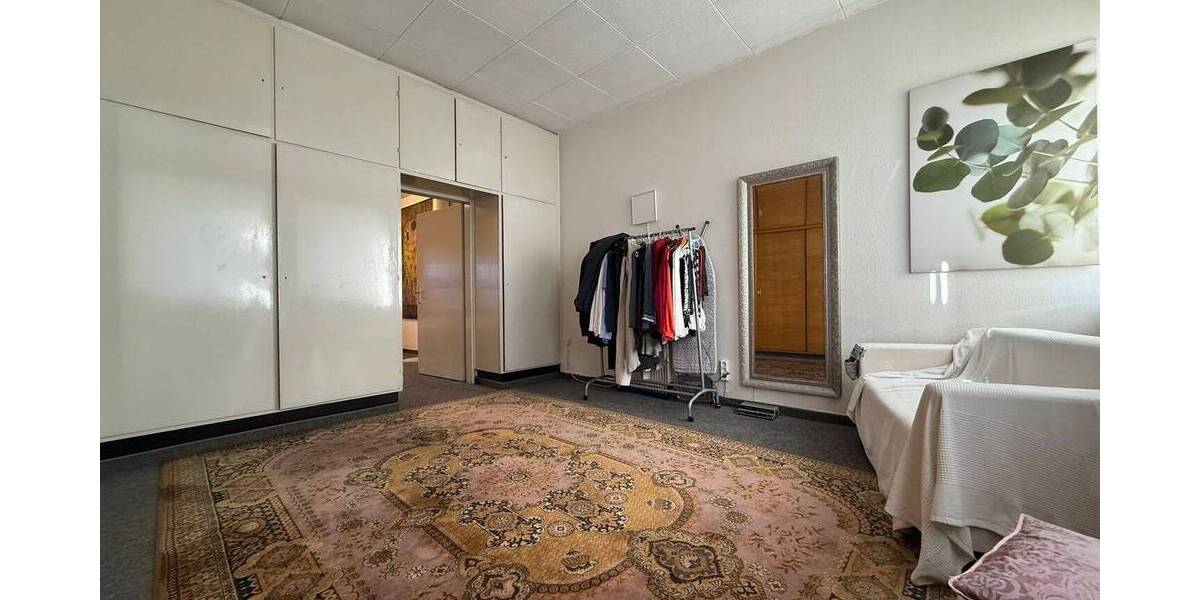 Gewerbeobjekt Mannheim Neckarau - 5 Zimmer, 211 m&sup2;, 295.000&euro; | Angebot:25668058