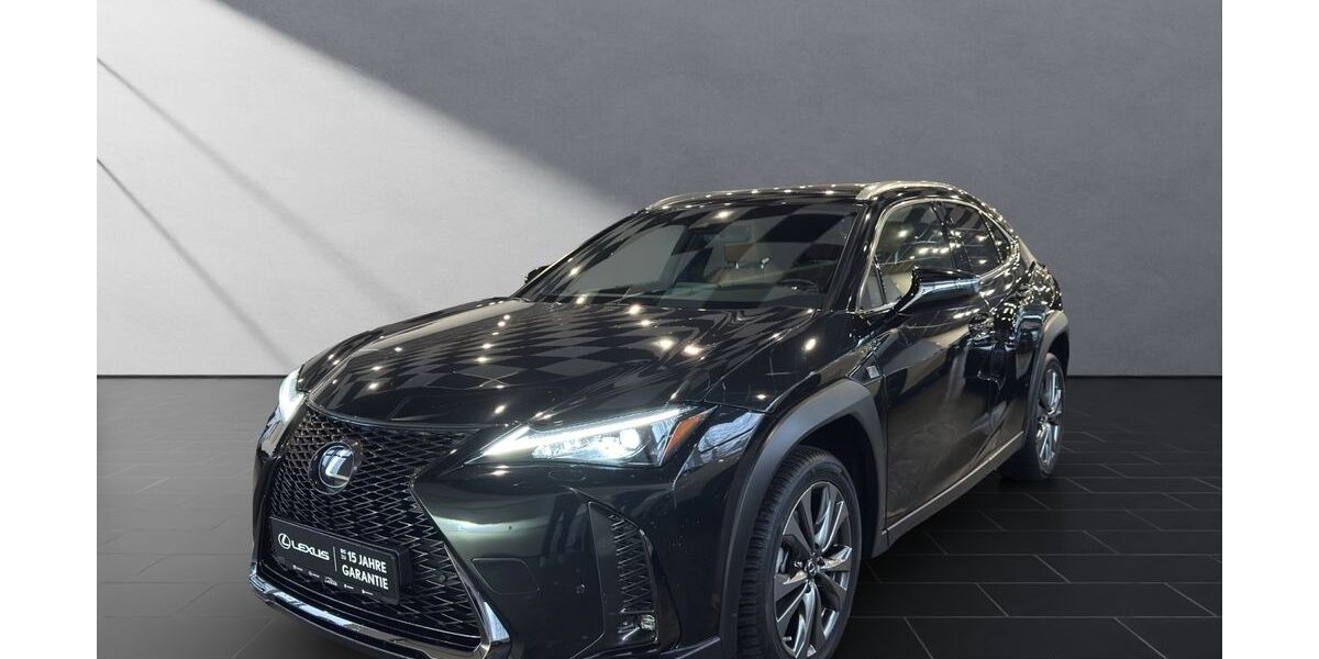 Lexus UX 20.272 km 31.990 &euro; Wesel 46485