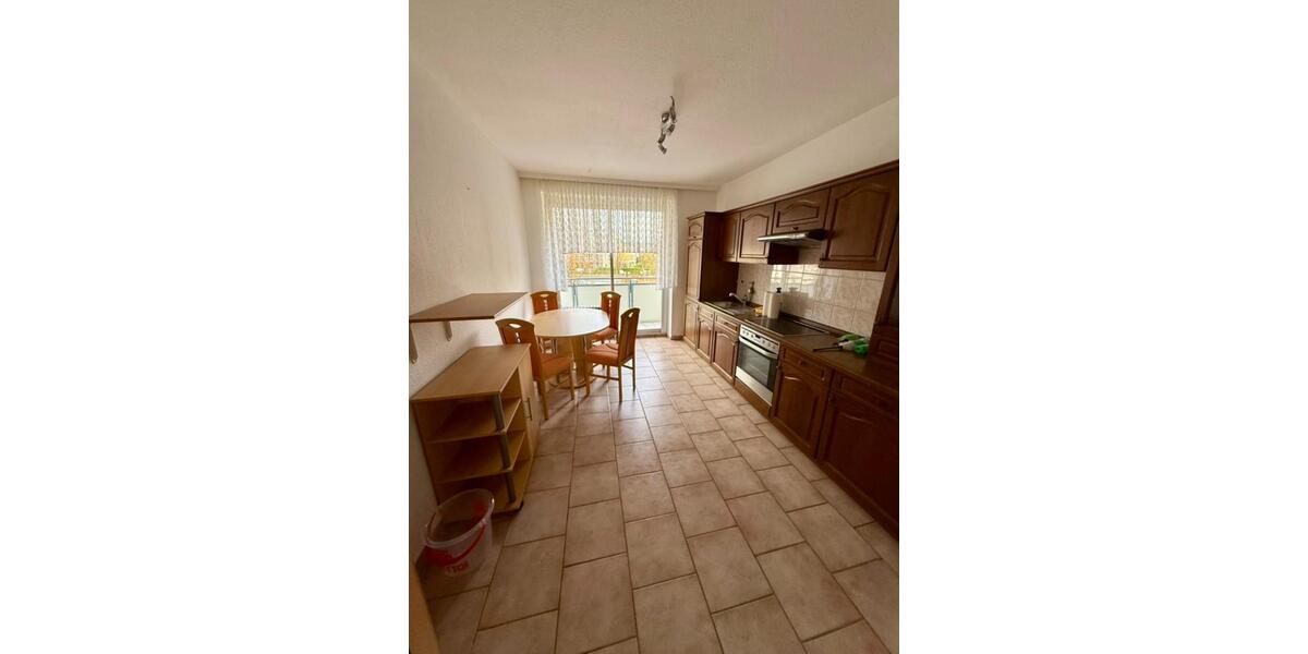 Helle 4-Zimmer 94 m² Eigentumswohnung, 2 Balkone, Alsdorf-Zentrum 4 zimmer