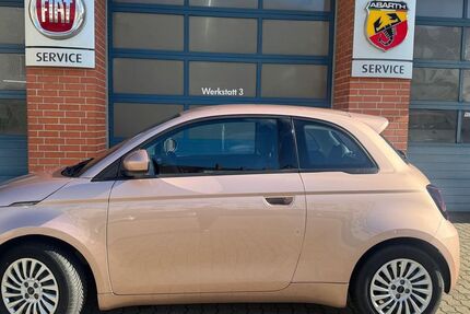 Fiat 500e 14.300 km 19.900 € Bitterfeld-Wolfen 06749
