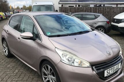 Peugeot 208 144.307 km 4.999 &euro; Braunschweig 38110