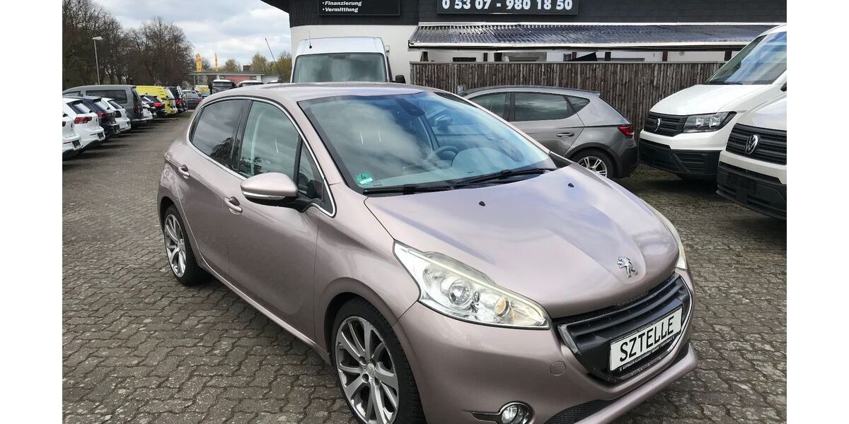 Peugeot 208 144.307 km 4.999 &euro; Braunschweig 38110