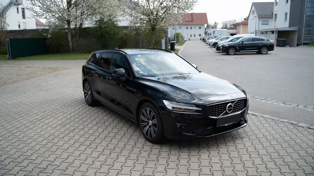 Volvo V60 17.500 km 34.000 &euro; Sankt Wolfgang 84427