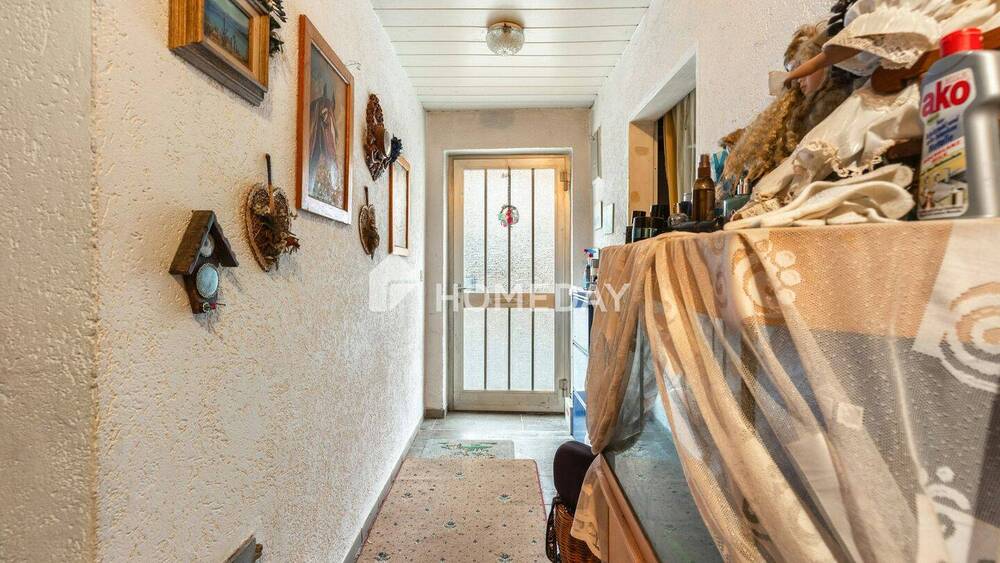 Einfamilienhaus Frickenhausen - 4 Zimmer, 87 m&sup2;, 110.000&euro; | Angebot:25799544