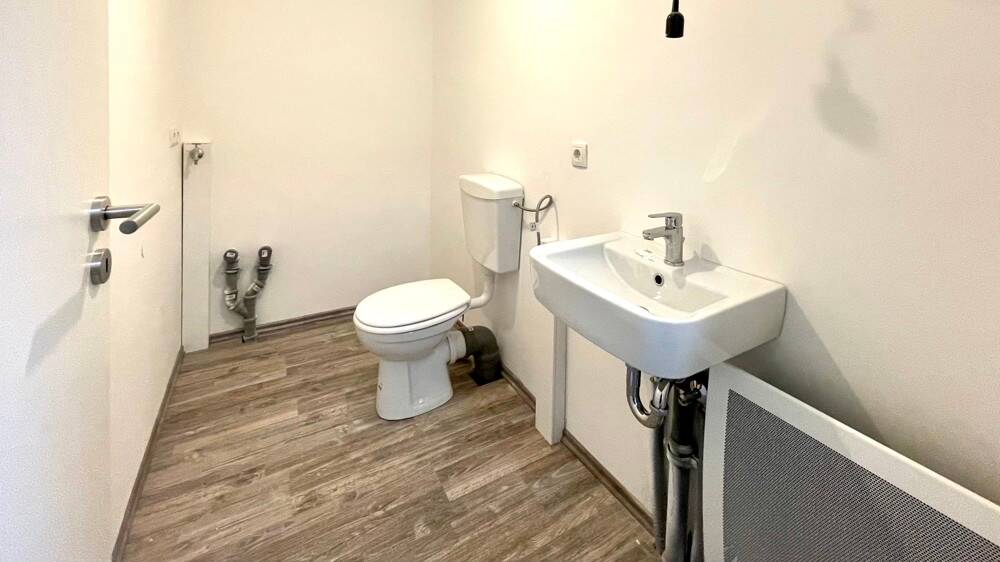 Mehrfamilienhaus, Wohnhaus Kirchhundem Welschen Ennest - 6 Zimmer, 181 m&sup2;, 255.000&euro; | Angebot:26435579