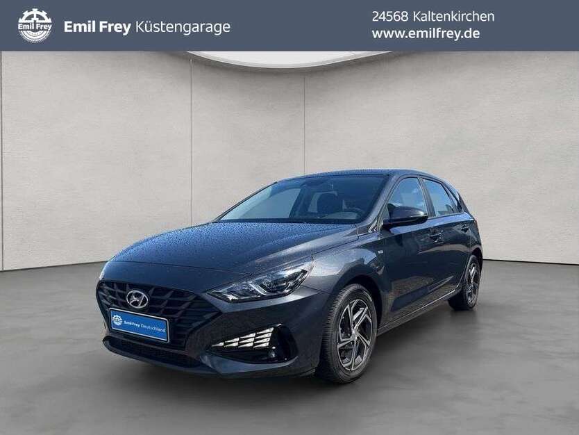 i30