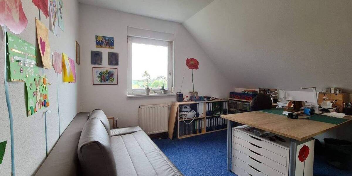 Wohlfühlanwesen mit ELW für die ganze Familie - in traumhafter, naturnaher Lage 7 zimmer