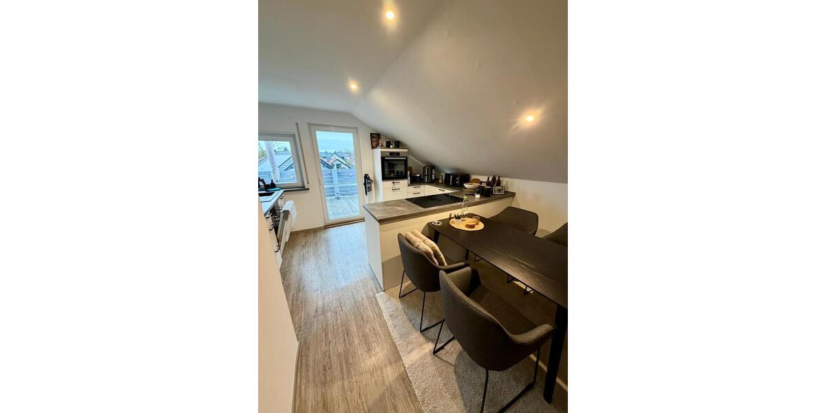 Maisonettenwohnung Wetter (Hessen) - 5 Zimmer, 115 m&sup2;, 1.400&euro; | Angebot:26236780