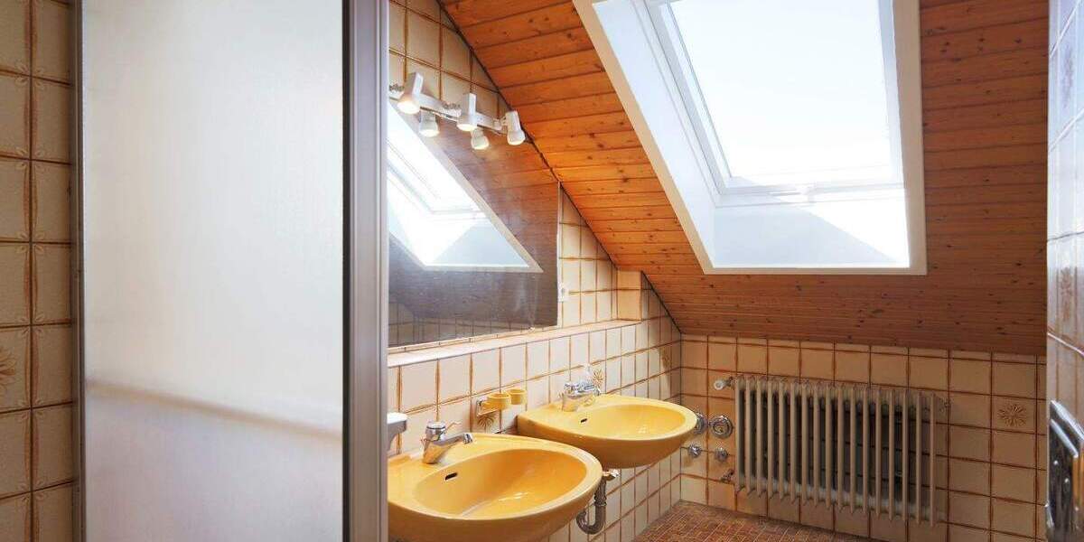 Platz für die ganze Familie - Großzügiges Haus mit schönem Garten in Nufringen 7 zimmer