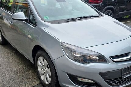 Opel Astra 89.000 km 9.500 &euro; Coburg 96450