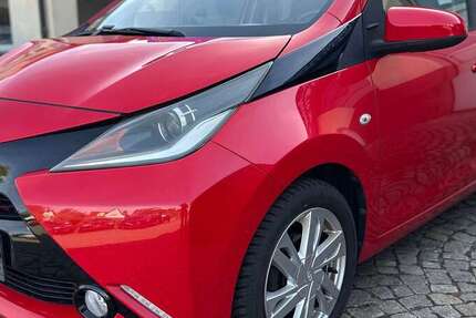 Toyota Aygo 80.000 km 9.950 &euro; Gerolzhofen 97447