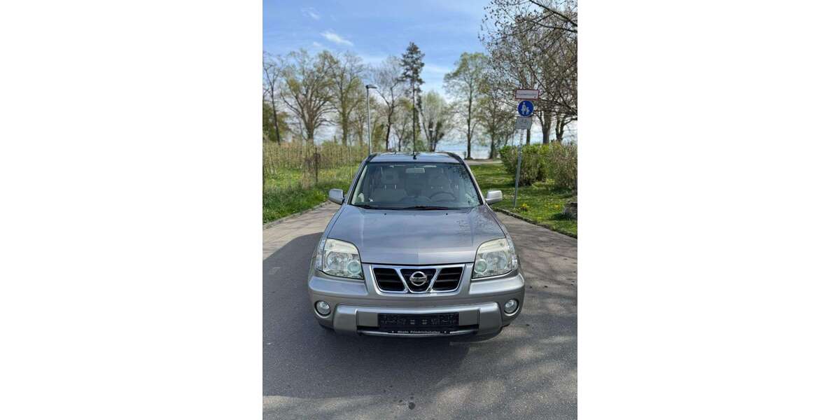 Nissan X-Trail 262.353 km 2.699 &euro; Friedrichshafen 88046