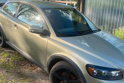 Volvo C30 165.500 km 2.500 &euro; Buchholz 21244