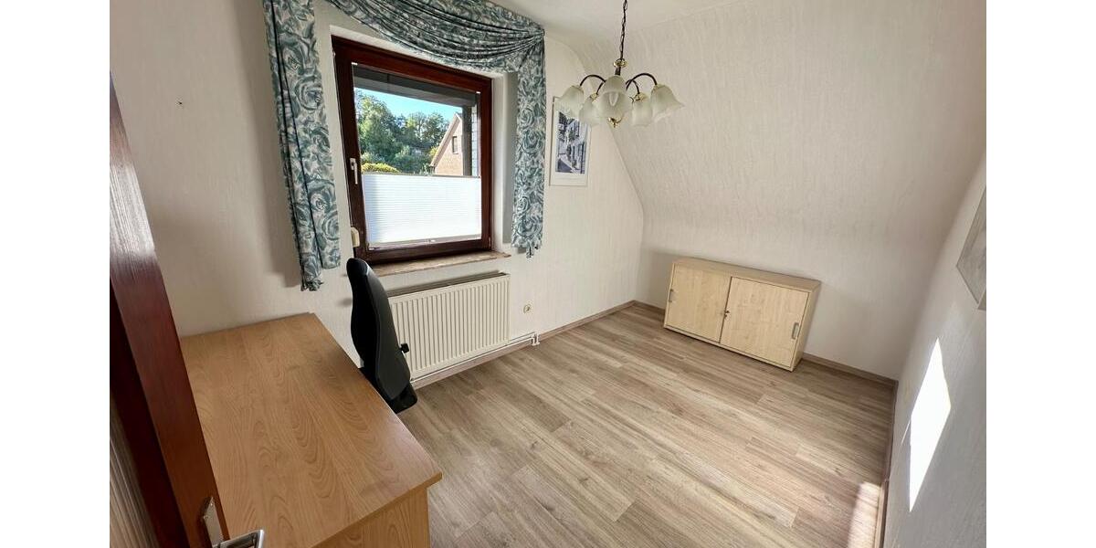 Einfamilienhaus Duderstadt - 7 Zimmer, 142 m&sup2;, 269.000&euro; | Angebot:26321106