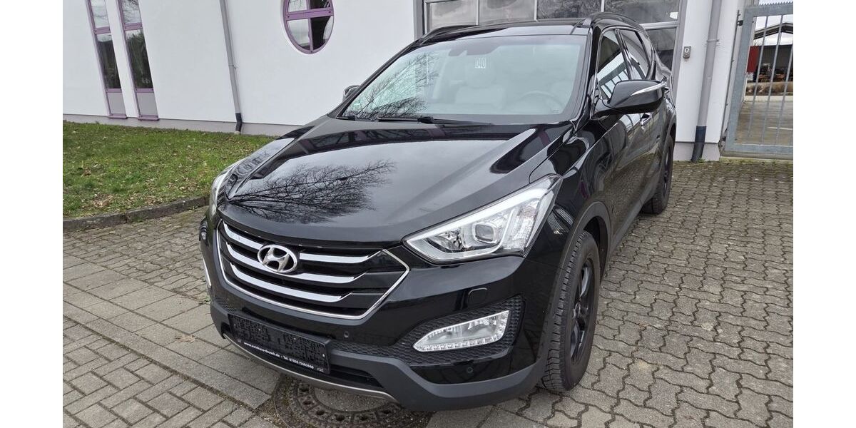 Hyundai SANTA FE 167.000 km 8.900 &euro; Kippenheim 77971