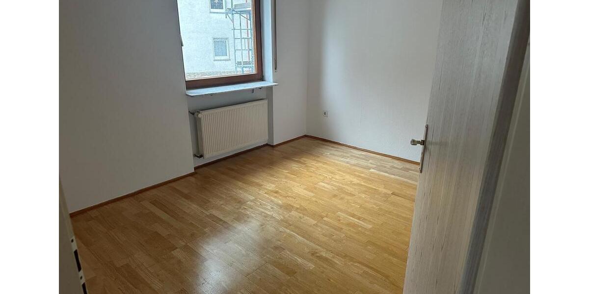 Etagenwohnung Münster (Hessen) - 2 Zimmer, 70 m&sup2;, 770&euro; | Angebot:24877284