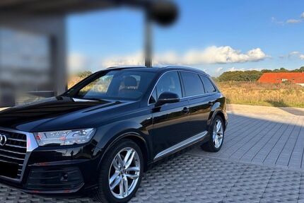 Audi Q7 210.000 km 24.850 &euro; Uelzen 29525
