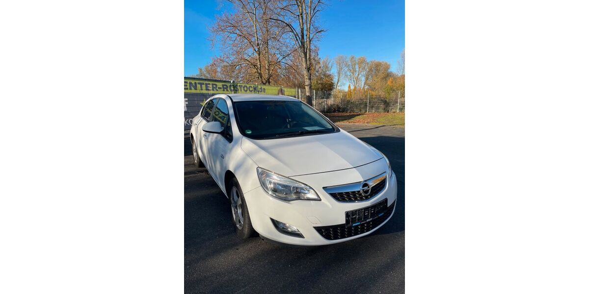 Opel Astra 130.300 km 3.300 € Rostock - Evershagen 18106
