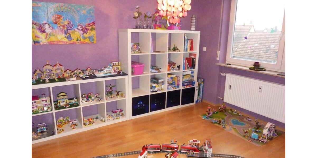 Schön geschnittene 5-Zimmer-Wohnung mit Terrasse und Balkon 5 zimmer