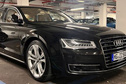 Audi A8 143.000 km 26.900 &euro; Frankfurt 60322