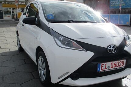 Toyota Aygo (X) 65.000 km 6.999 &euro; Ingolstadt 85055