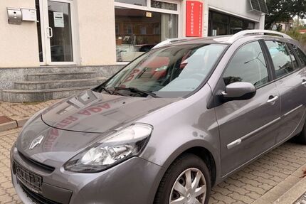 Renault Clio 180.000 km 2.999 &euro; Hettstedt 06333