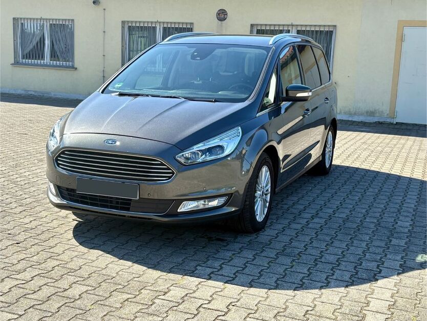 Ford Galaxy 70.600 km 27.500 € Belgershain 04683