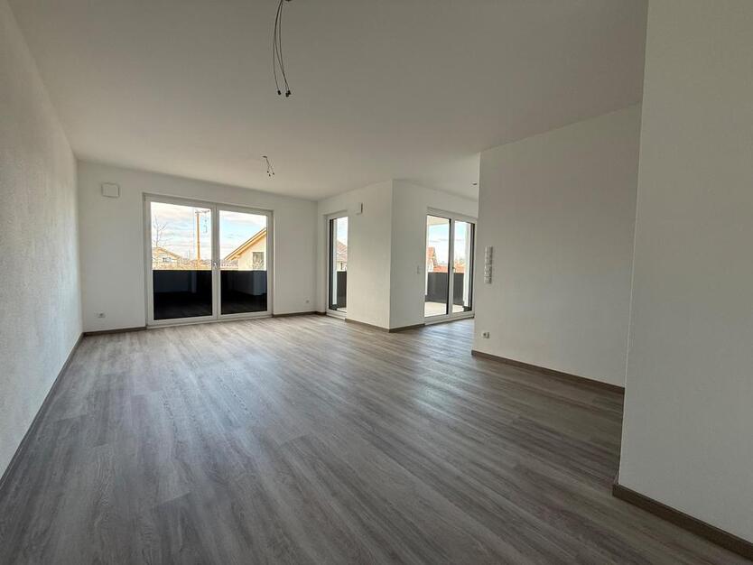 Modern Wohnen! 3-Zimmer OG-Wohnung mit Küche und TG-Stellplatz