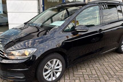 VW Touran 93.750 km 20.750 &euro; Brake / Unterweser 26919