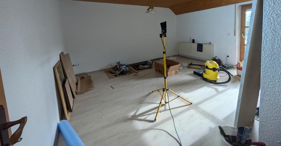 Dachgeschoßwohnung Dietfurt an der Altmühl - 2 Zimmer, 42 m&sup2;, 420&euro; | Angebot:26396895