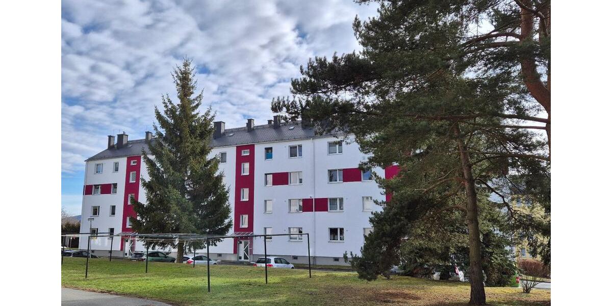 Etagenwohnung Schleiz - 3 Zimmer, 67 m&sup2;, 519&euro; | Angebot:24940039