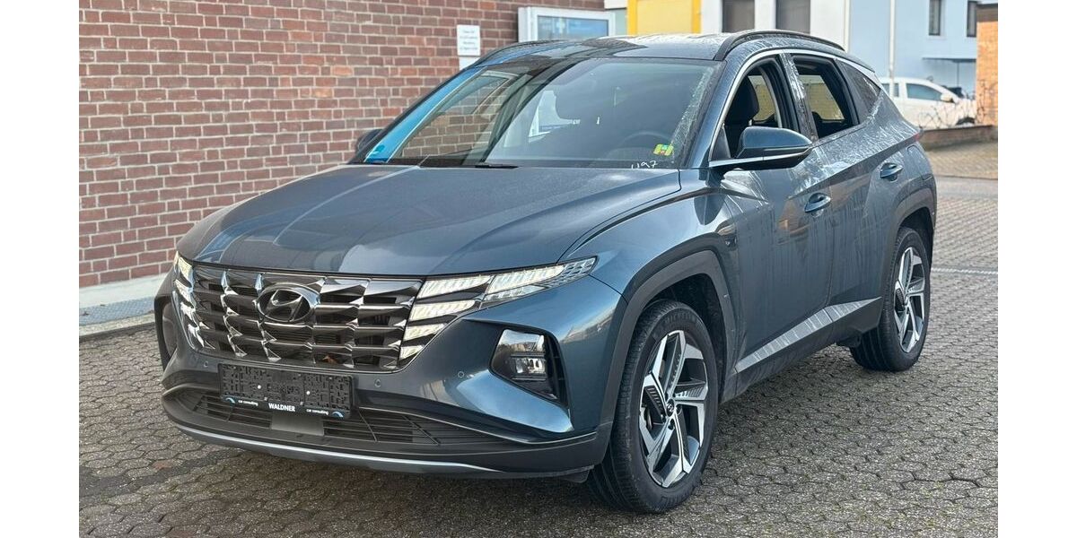 Hyundai TUCSON 17.800 km 24.600 &euro; Düren 52349