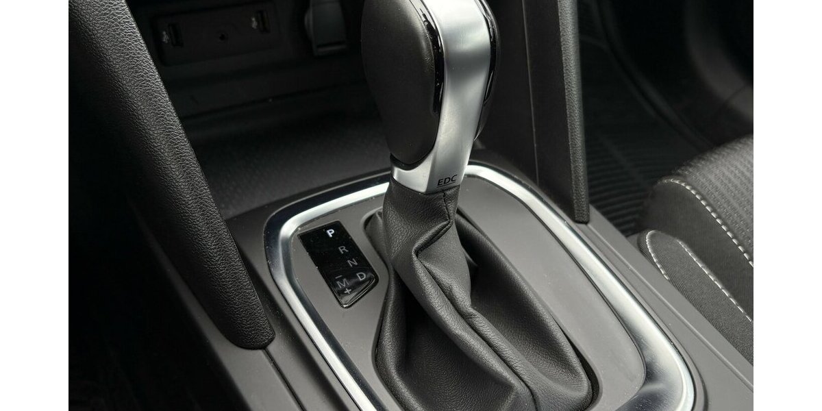 Renault Megane IV Grandtour Business Edition NAVI/PDC 18.665 km 16.900 &euro; Villingen-Schwenningen 78054