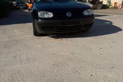 VW Golf 250.000 km 1.350 &euro; Neuried 82061