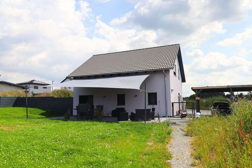 Haus zum Kaufen in Schwarzenbach an der Saale 449.000 € 132 m²