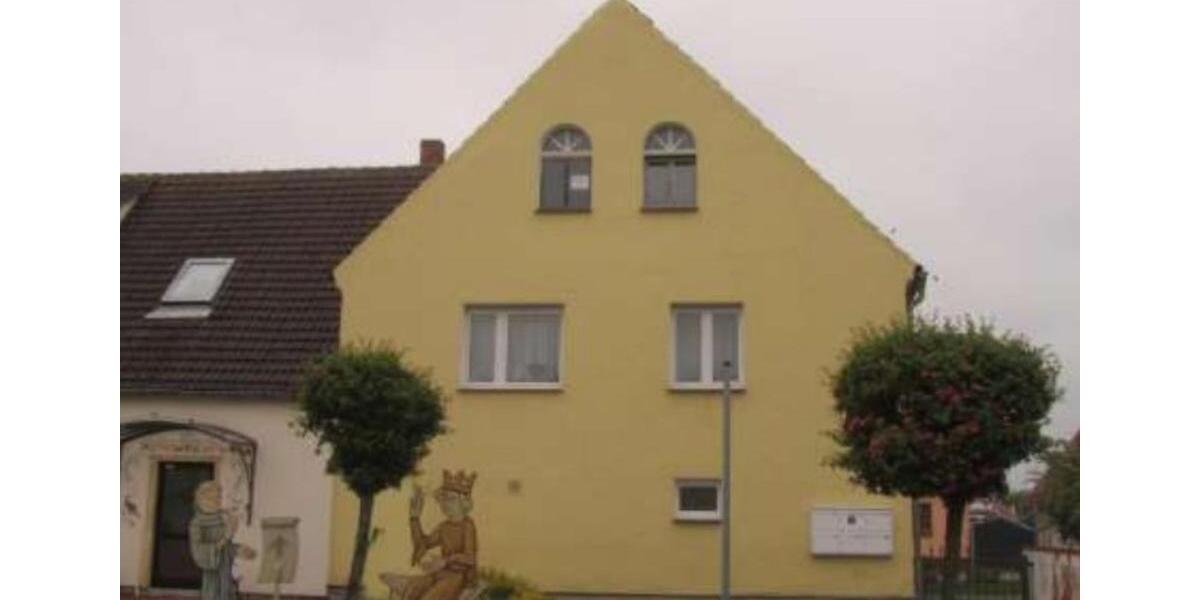 3-Zimmer-ETW (2. OG) in Reppichau bei Köthen mit Sanierungsbedarf 3 zimmer