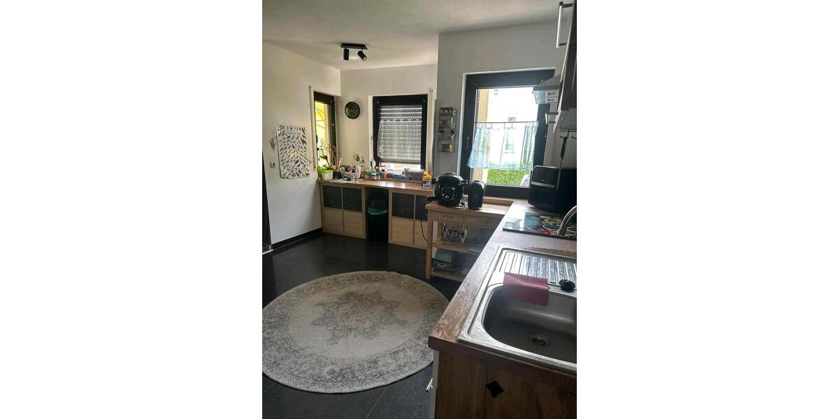 Hochparterre Forchheim - 3 Zimmer, 80 m&sup2;, 1.160&euro; | Angebot:26303076