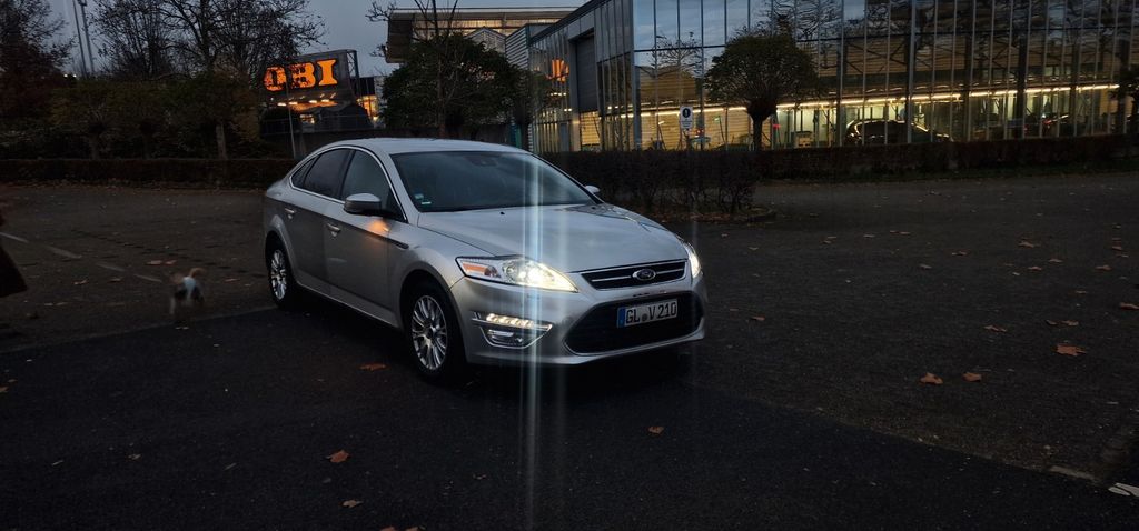 Ford Mondeo 196.000 km 5.490 € Odenthal 51519