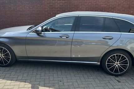 Mercedes-Benz C 200 62.340 km 23.800 &euro; Heinsberg 52525