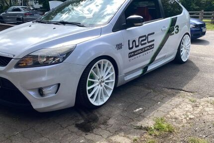 Ford Focus 199.000 km 6.699 &euro; Hoisdorf 22995