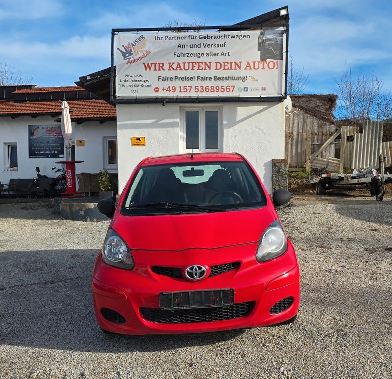 Aygo (X)