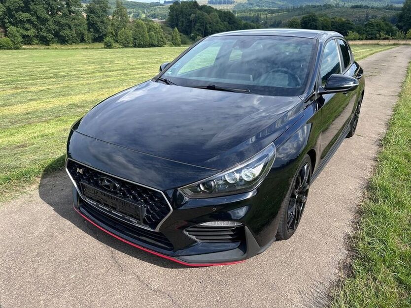 i30