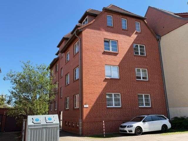 Etagenwohnung Güstrow - 3 Zimmer, 56 m&sup2;, 117.000&euro; | Angebot:27312480
