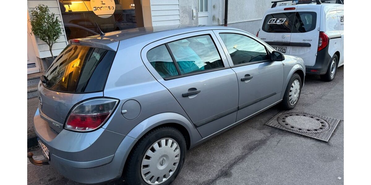 Opel Astra 210.000 km 1.359 &euro; Esslingen 73734