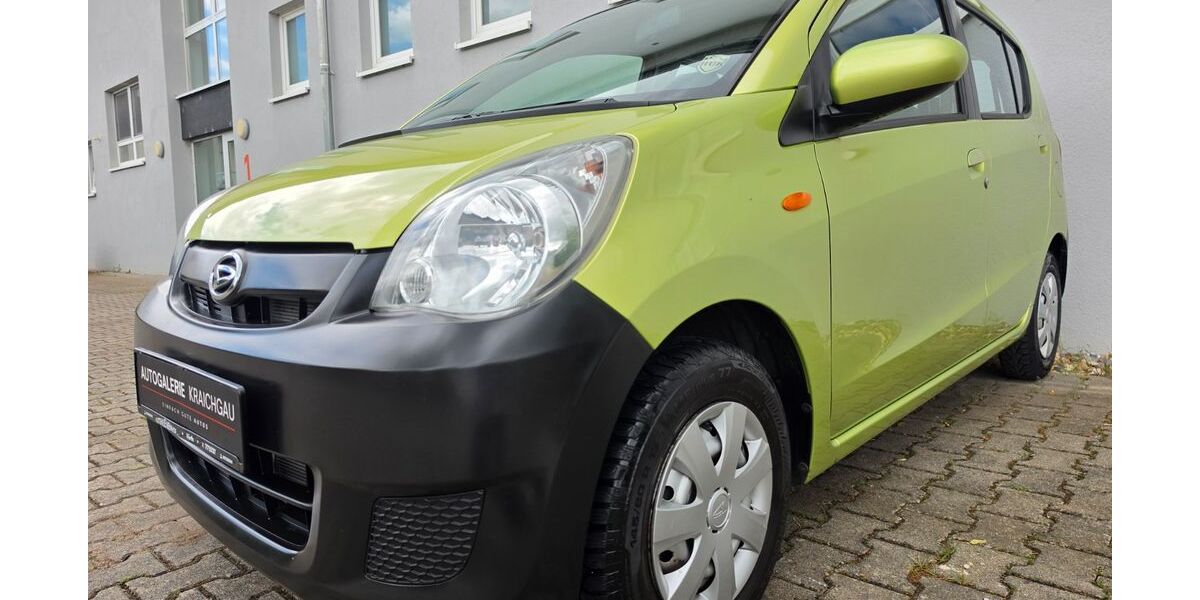 Daihatsu Cuore 113.000 km 4.280 &euro; Kraichtal 76703